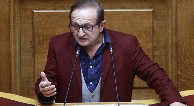 Yunanistan'da eşcinsel evlilik parlamentoda onaylandı