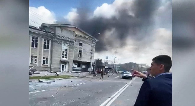 Zelenski paylaştı: Vinnitsya’da roket saldırısı