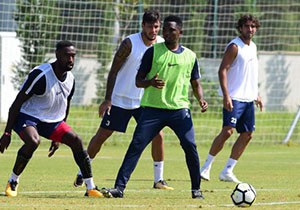 Eto'o Galatasaray'a karşı oynamak istiyor