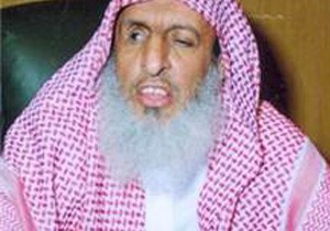 Skandal fetva: 'Kadınlarınızın etinden...'