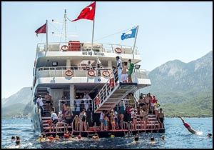Eğlence Harem'i aratmıyor