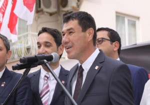 CHP Muratpaşa'a Hasan Şahin seçildi