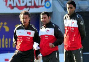 Hooijdonk iş başında