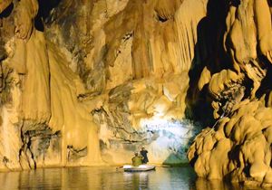 Altınbeşik Mağarası'na turist ilgisi artıyor
