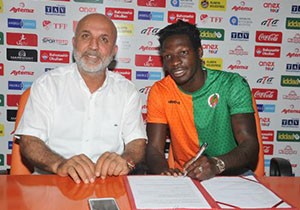 Alanyaspor'da N'Sakala imzaladı