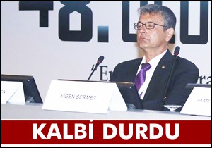 Profesörün kalbi kongrede durdu