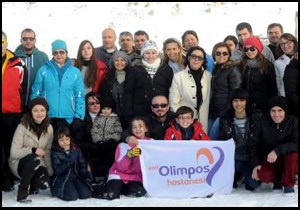 Sağlıkçıların kar mutluluğu