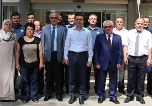 Köse, işçilerle kahvaltıda buluştu