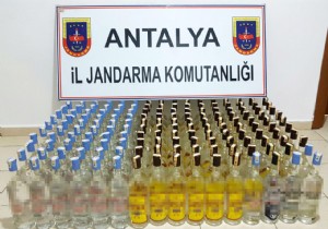 Antalya'da iki otelde sahte içki