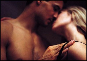 Mezarlıkta grup seks