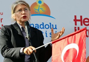 Tarhan'dan Antalya mitingi