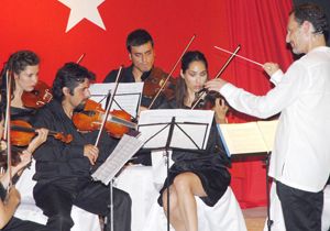 Otel zinciri 'oda orkestrası' kurdu