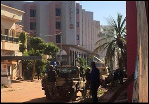 Lüks otele baskın, 170 rehineden 50'si serbest