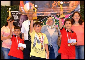 Anneler Günü'nde satranç turnuvası