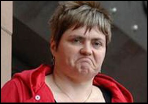 Yüksek sesle seks yaptığı için hapse atıldı!