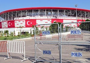 Antalya Stadı'nda yüksek düzeyli güvenlik önlemi