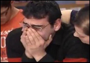 Tecavüz sonucu dünyaya geldiğini TV'de öğrendi