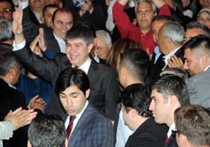 Türel'den Akaydın'a; Ağustos böceği