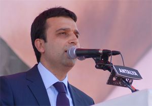 Köse: 'İster kavga etsin, ister sevişsinler'